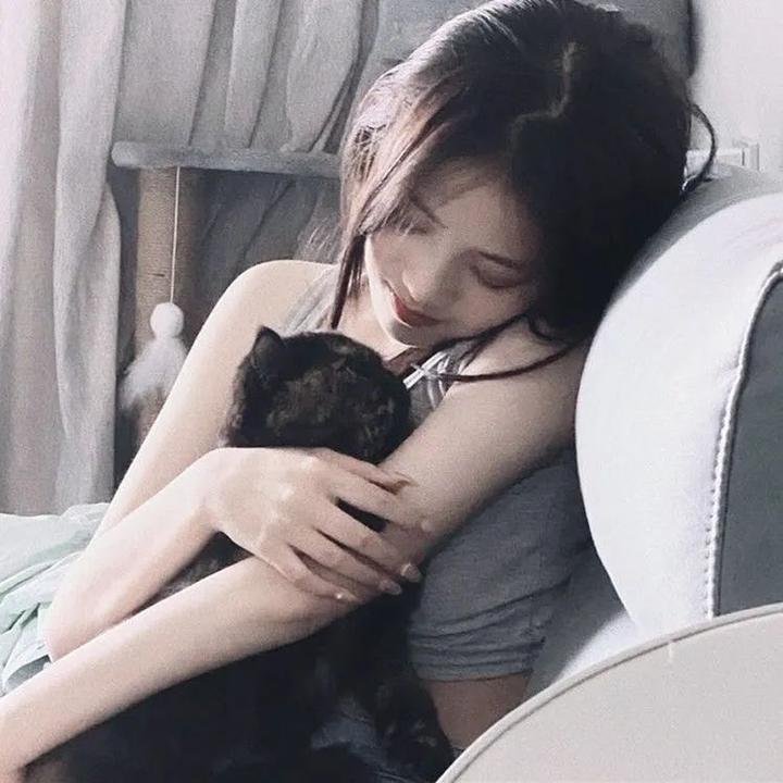 艾玛好色